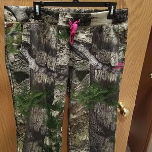 Women's Mossy Oak draw string pants